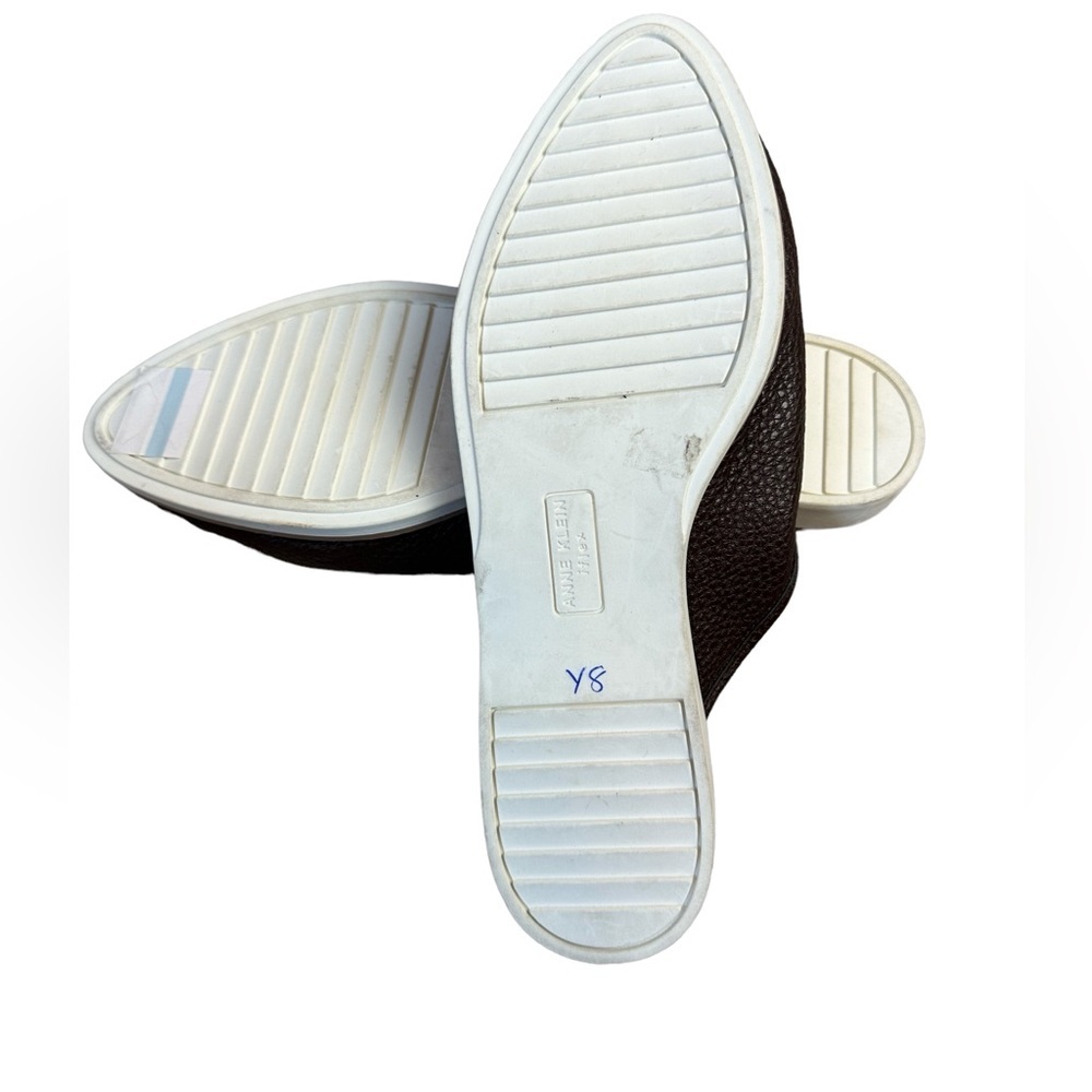 Anne Klein Brown Almond Toe Mule Flats Size 8 - Picture 5 of 5